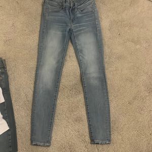American Eagle 00 skinny